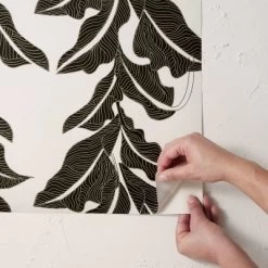 Botanical Leaf Peel And Stick Wallpaper Black/White - Opalhouse™ Designed With Jungalow™ -Opalhouse Home Deals Store GUEST 3095b8ff 6f52 48aa 8a4a 02a4870ccbf4